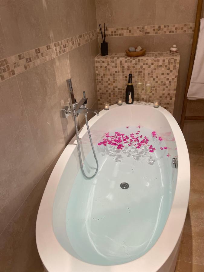Fig&Olive Luxury One Bedroom Boutique In Pachna 利马索尔 外观 照片